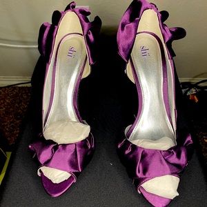 Satin Purple Peep Toe | size 11 | Purple